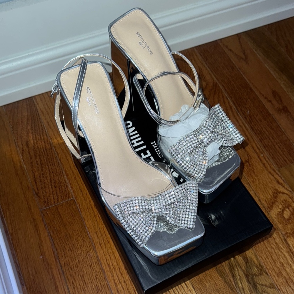 Elegant Silver Chunky Heels with Bow